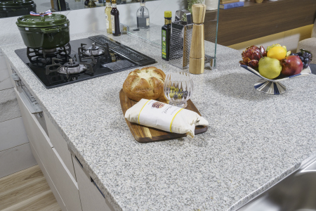 御影石キッチンカウンター