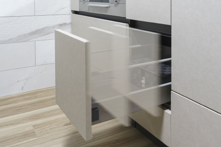 ソフトクローズ機能付きスライド収納