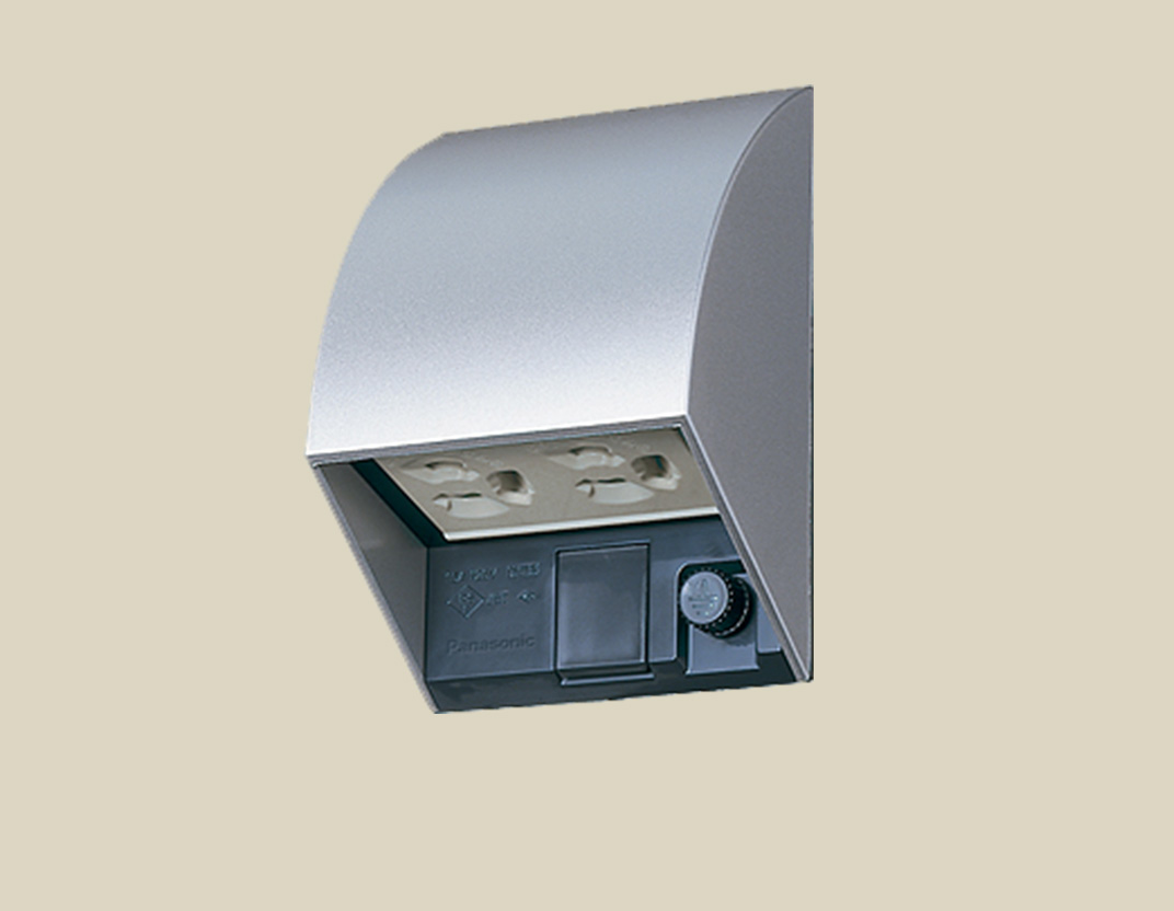 防水コンセント