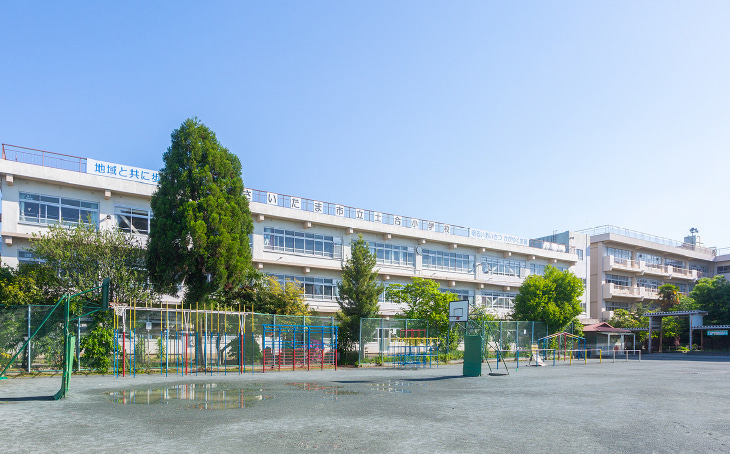 土合小学校
