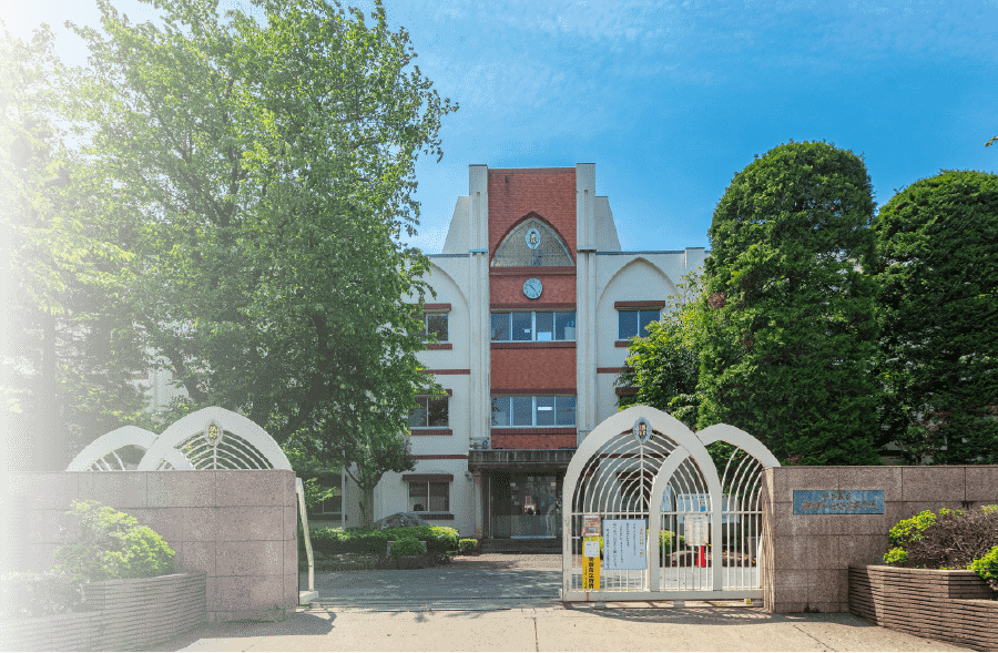 浦和第一女子高等学校（約2.8km）