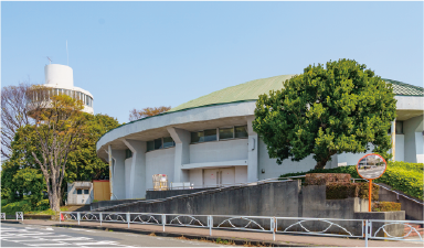 横浜市平沼記念体育館（徒歩19分／約1,520m）